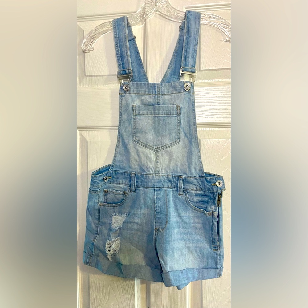 Dollhouse MALDIVES Women's Juniors' Jean Shortalls Overall Shorts, US 5